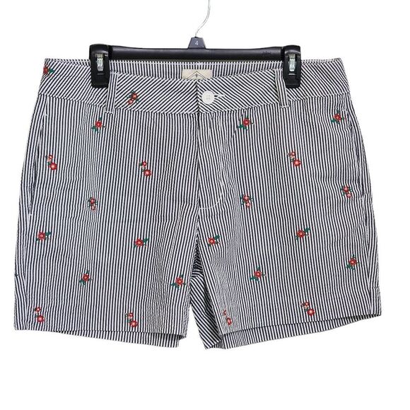 St. John's Bay shorts gray & white striped embroidered floral Sz 12 - Picture 1 of 4